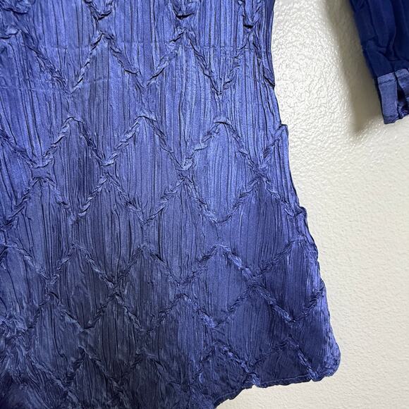 Komarov Crinkle Top Womens Large Blue Short Sleeve Shirt Sheer Holiday Sheen USA - Picture 6 of 8